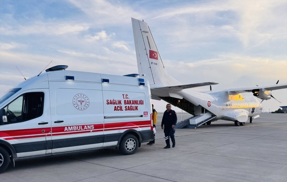 Mardin'den Ankara'ya Ambulans Uçakla Sevk Edilen 6 Aylık Delal Bebek