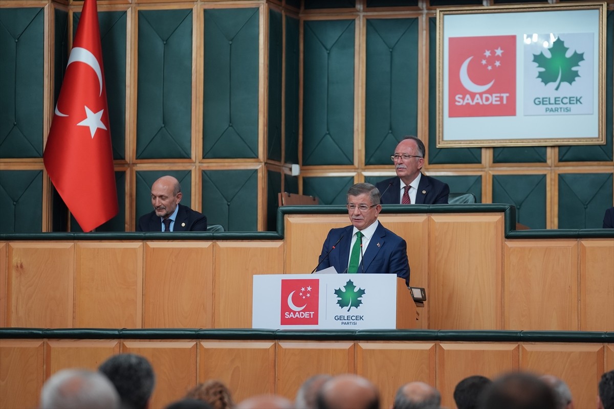 Saadet Partisi ve Gelecek Partisi'nin TBMM Toplantısında Önemli Açıklamalar