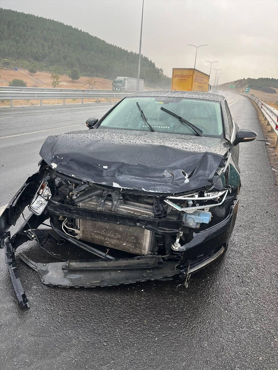 Kınık Belediye Başkanı Sema Bodur İzmir'de Trafik Kazası Geçirdi