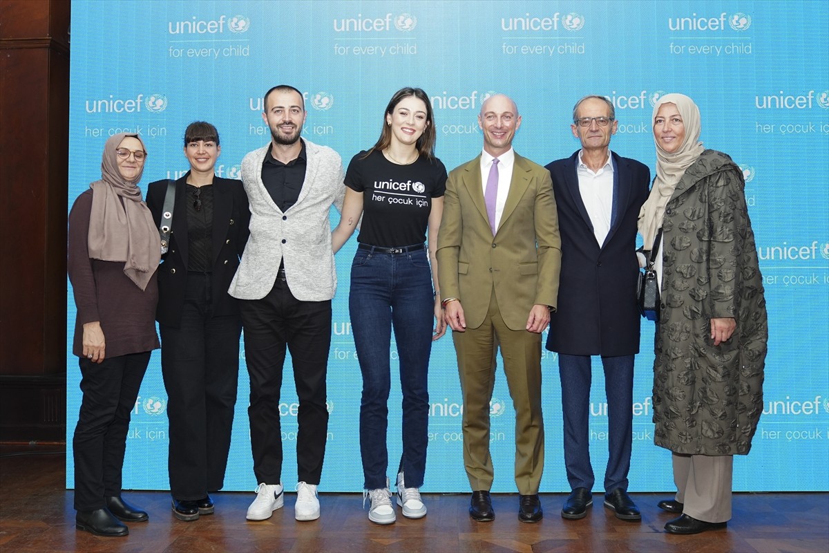 Zehra Güneş ve UNICEF'ten Çocuklar İçin İş Birliği