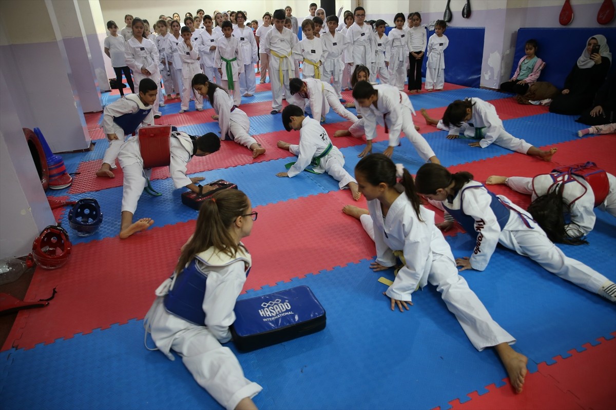 Şanlıurfa'da Gönüllü Tekvando Eğitimi