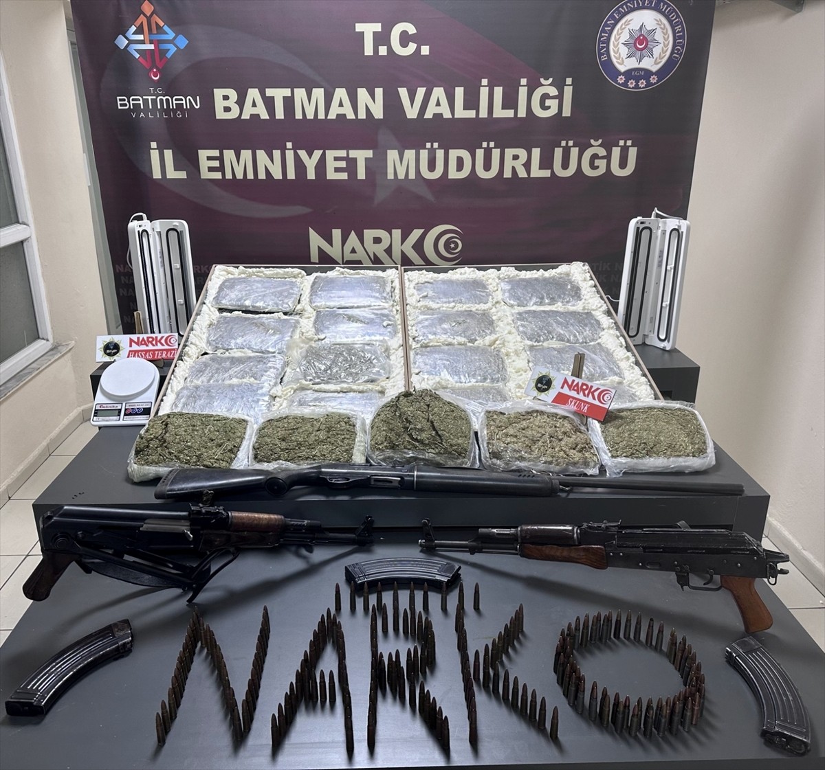 Batman'da Uyuşturucu Operasyonu: 4 Tutuklama