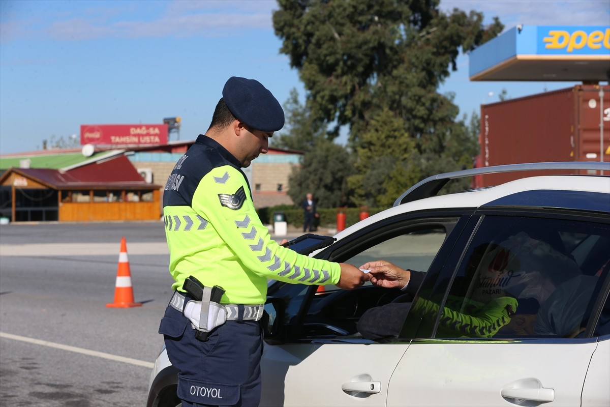 Hatay'da Cayrokopter Destekli Trafik Denetimi Yapıldı