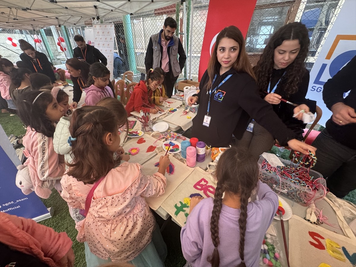 Hatay'da Dünya Çocuk Hakları Günü Coşkuyla Kutlandı