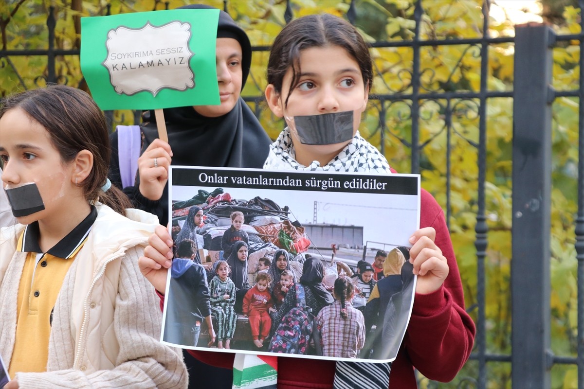 Siirt'te Gazze'deki Çocuklar İçin Sessiz Yürüyüş