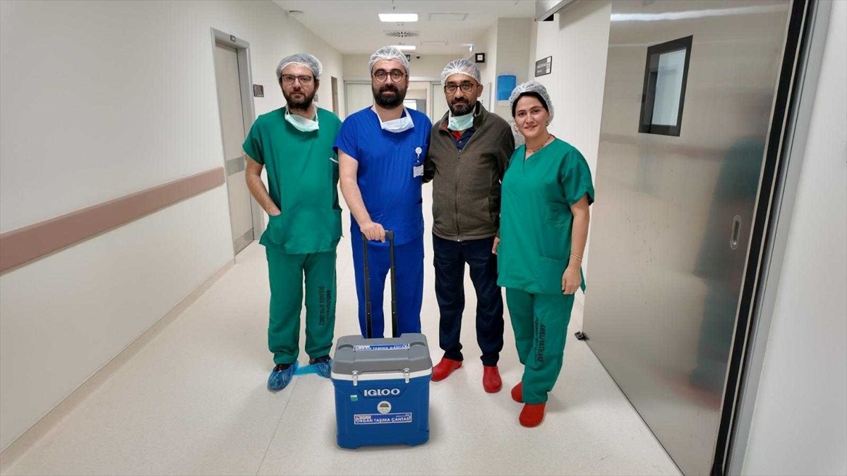 Antalya'da Organ Bağışı: 60 Yaşındaki Kadının Organları 3 Hastaya Umut Olacak