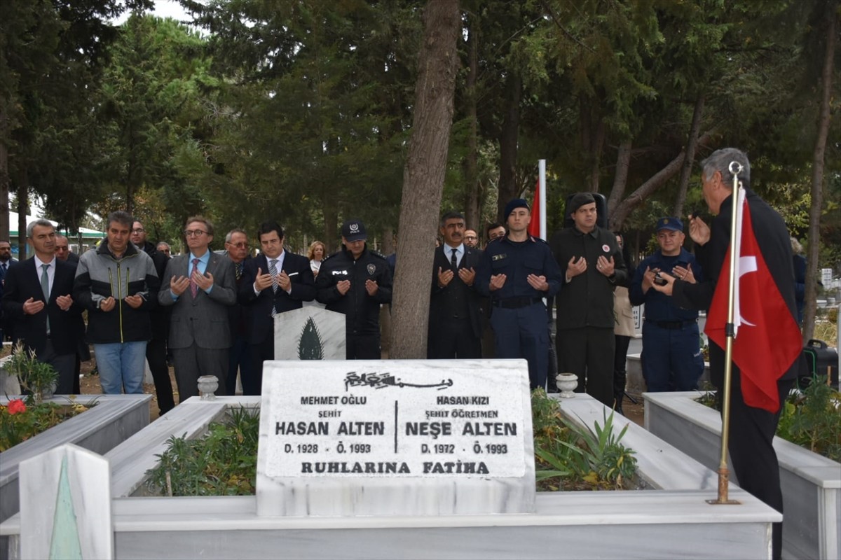 Tekirdağ'da Şehit Öğretmen Neşe Alten ve Babası Anıldı