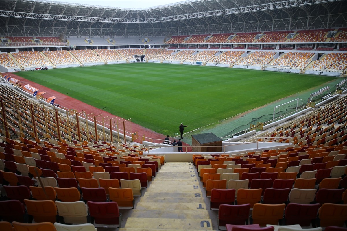 Yeni Malatyaspor, 665 Gün Sonra Taraftarının Karşısında