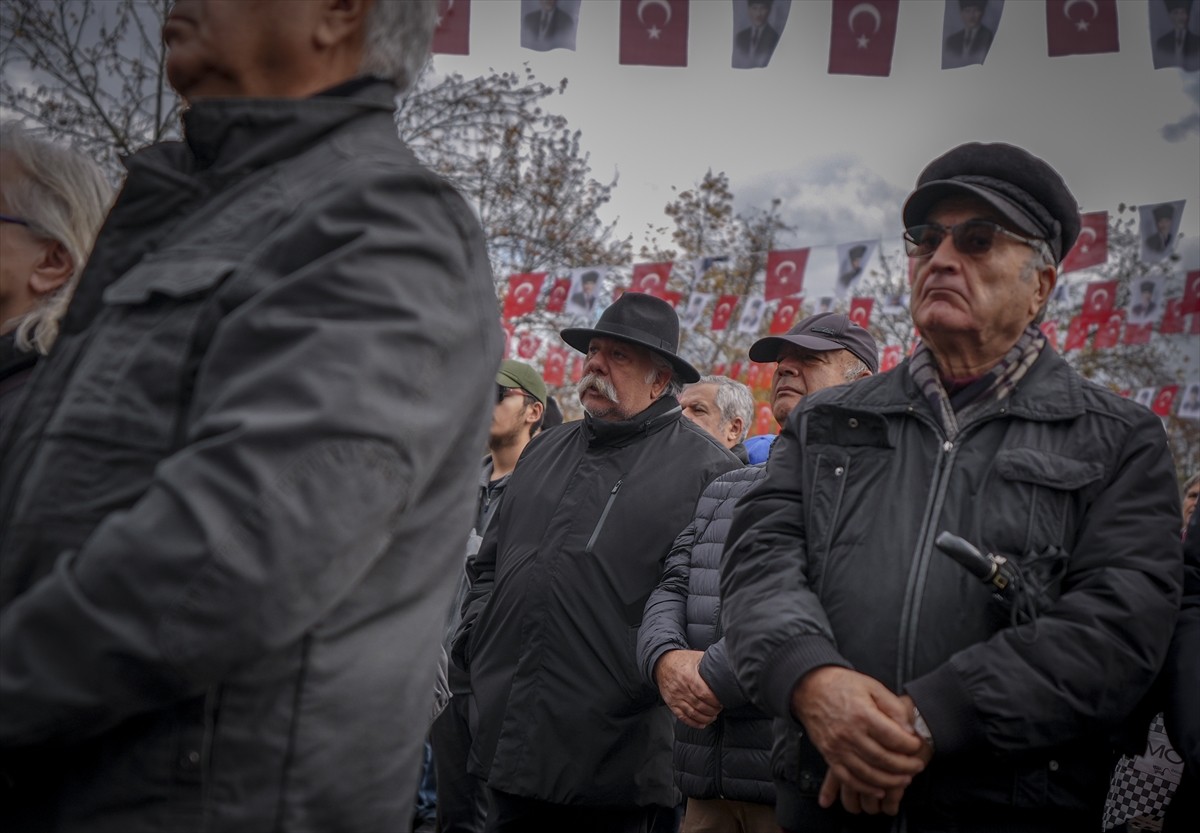 CHP Genel Başkan Yardımcısı Bağcıoğlu'ndan Genç Teğmenlere Destek