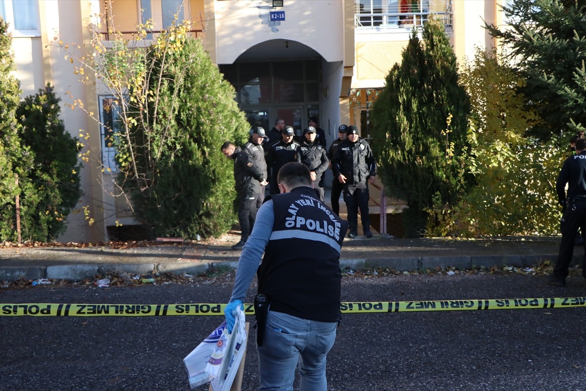 Niğde'de İki Kişinin Cesedi Bulundu