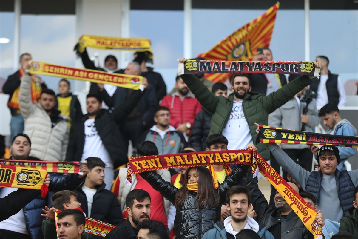 Uğur Okulları İstanbulspor, Yeni Malatyaspor'u Farkla Geçti