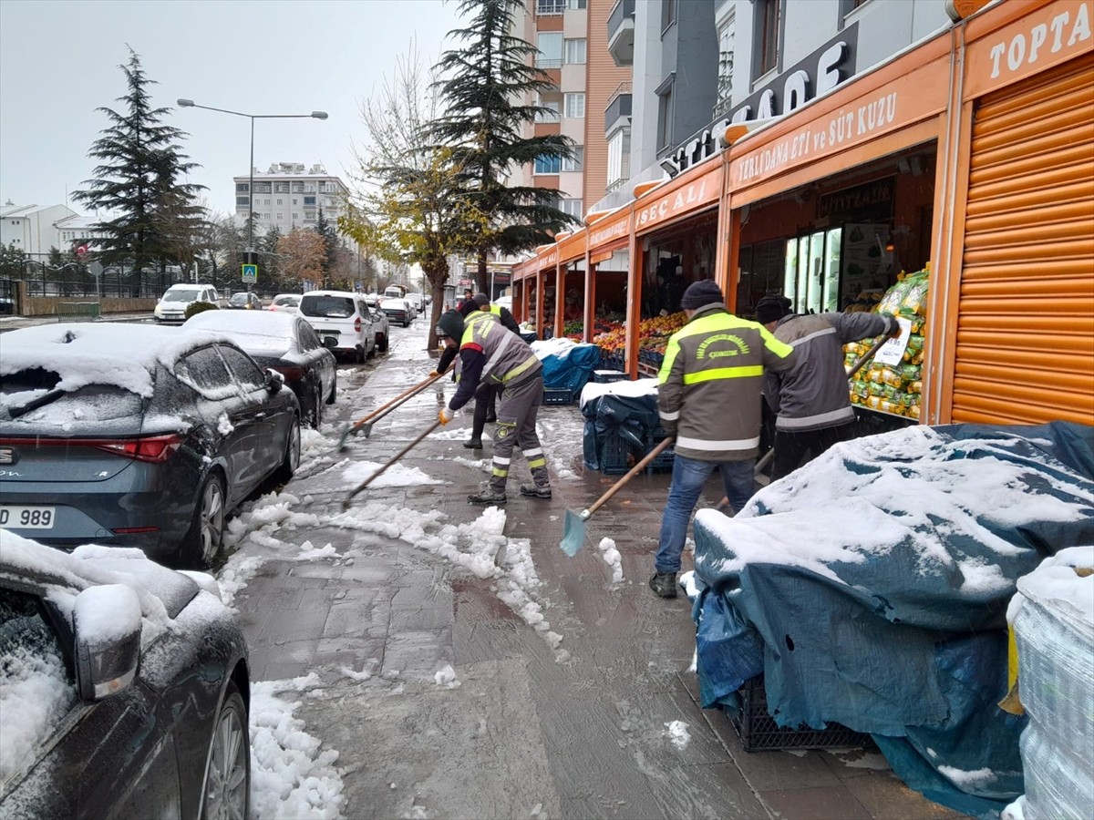 Çorum'da Kar Yağışı Etkisini Gösterdi