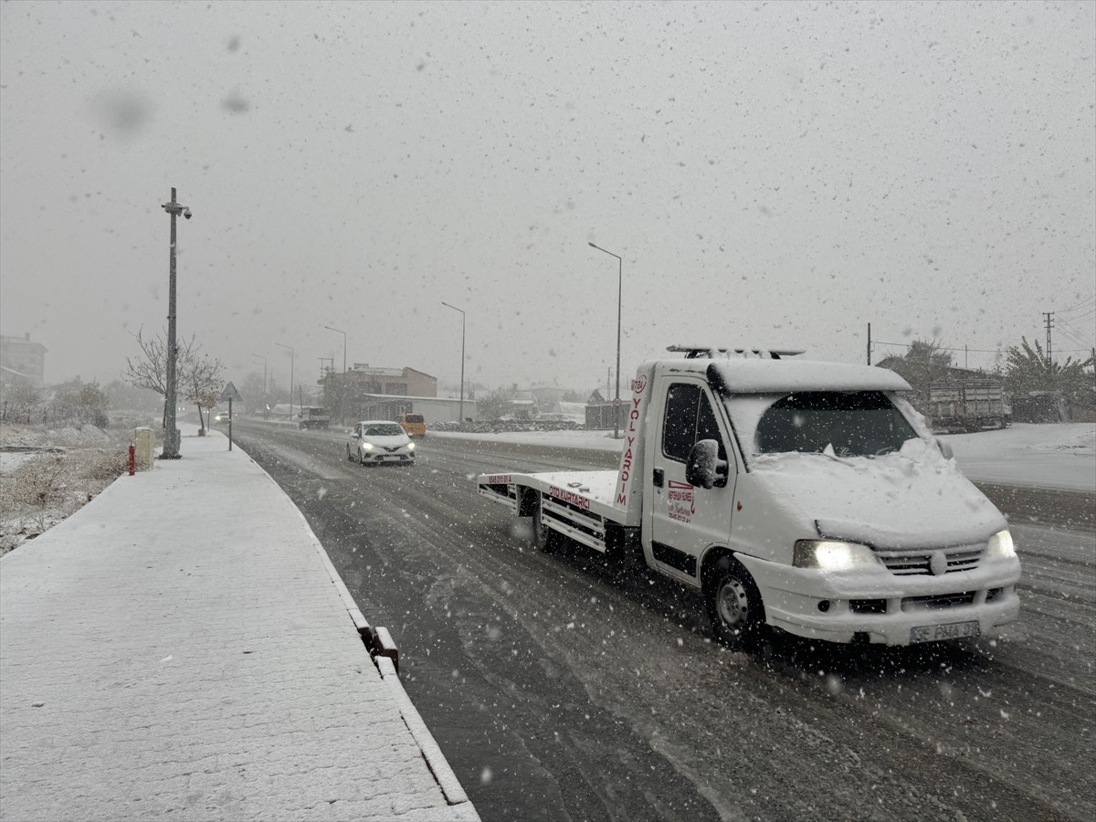 Malatya'da Kar Yağışı Hayatı Olumsuz Etkiledi