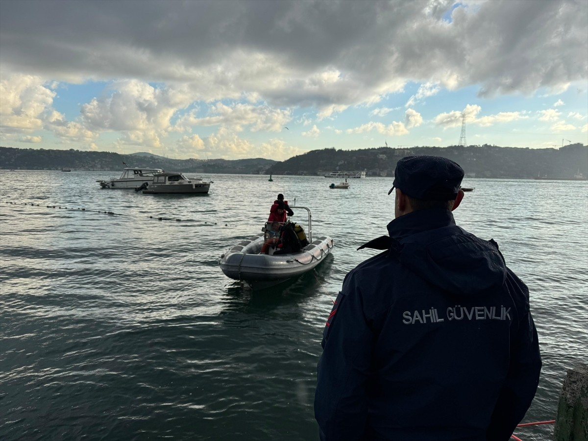 Sarıyer'de Denizde Kaybolan İki Kişi İçin Arama Çalışmaları Devam Ediyor