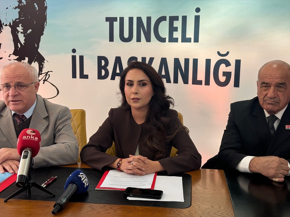 Demokrasi Vurgusu: CHP'den Tunceli'de Kritik Açıklamalar