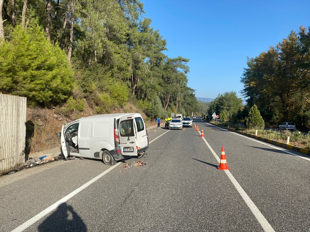 Muğla'da Trafik Kazası: 2 Çocuk Hayatını Kaybetti