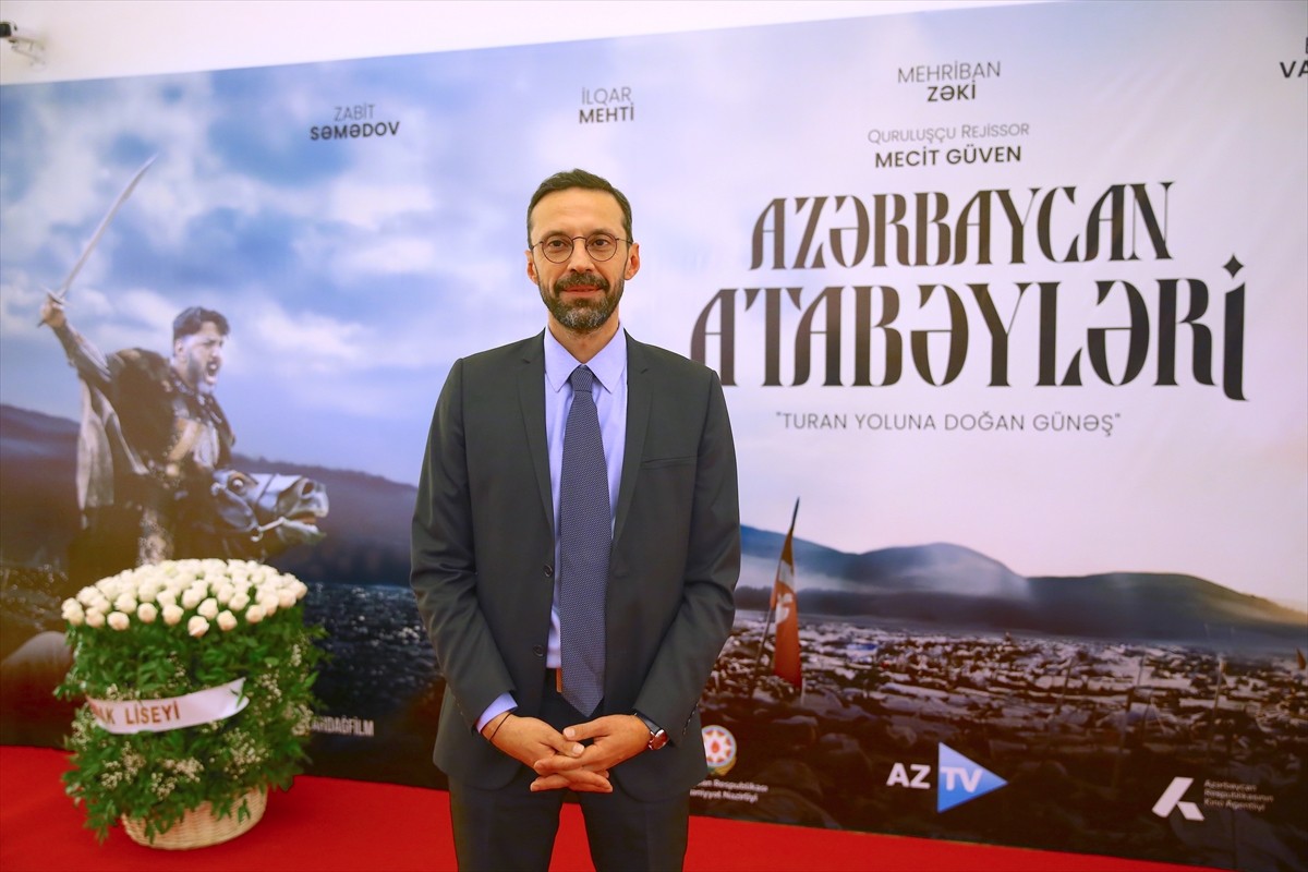 Azerbaycan Atabeyleri Belgesel Filminin Galası Bakü'de Gerçekleşti