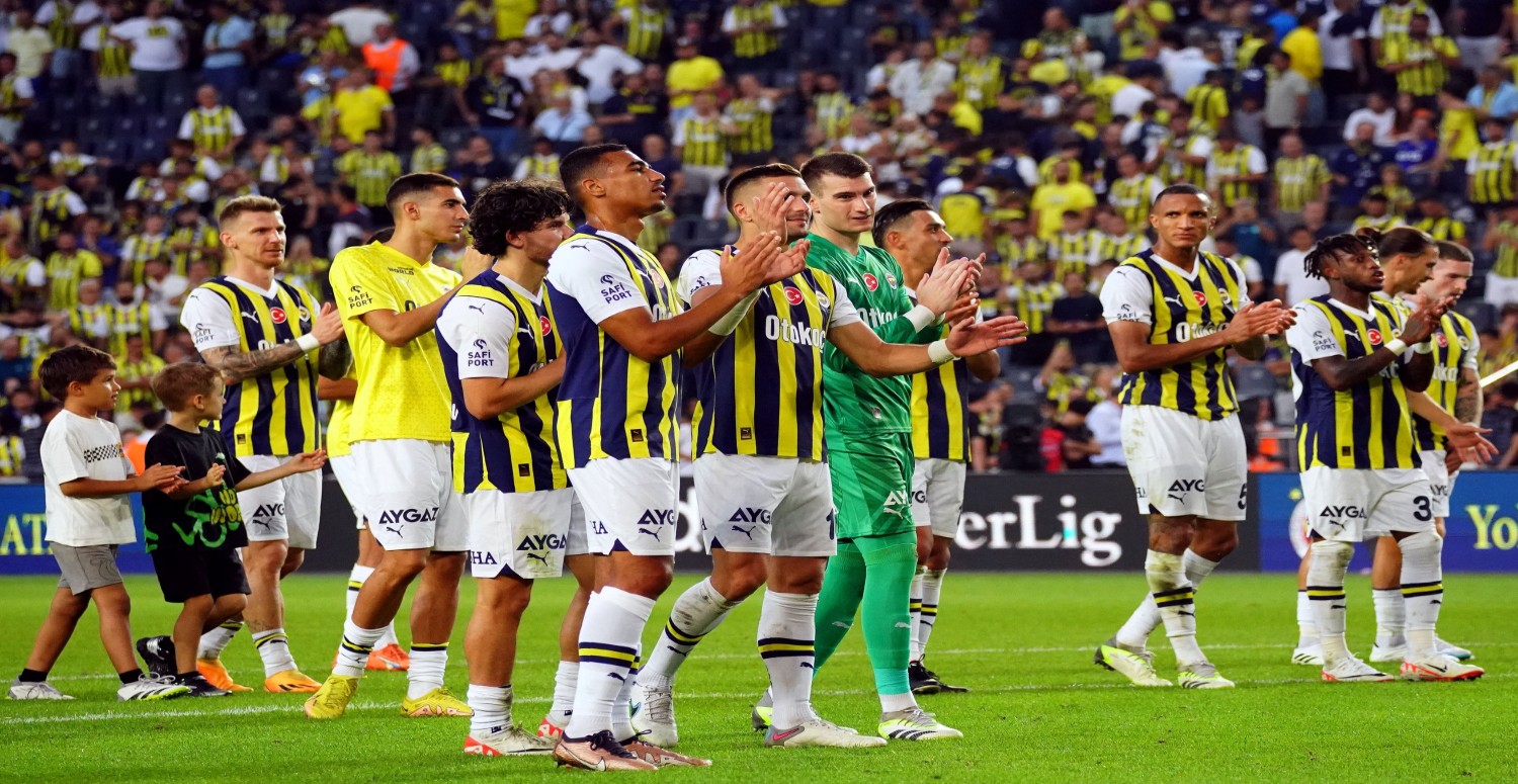 Fenerbahçe 3 yeni transferi için TFF'ye başvuru yaptı