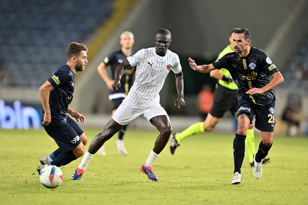 Trendyol Süper Lig'de Beraberlik: Atakaş Hatayspor 1 - Kasımpaşa 1