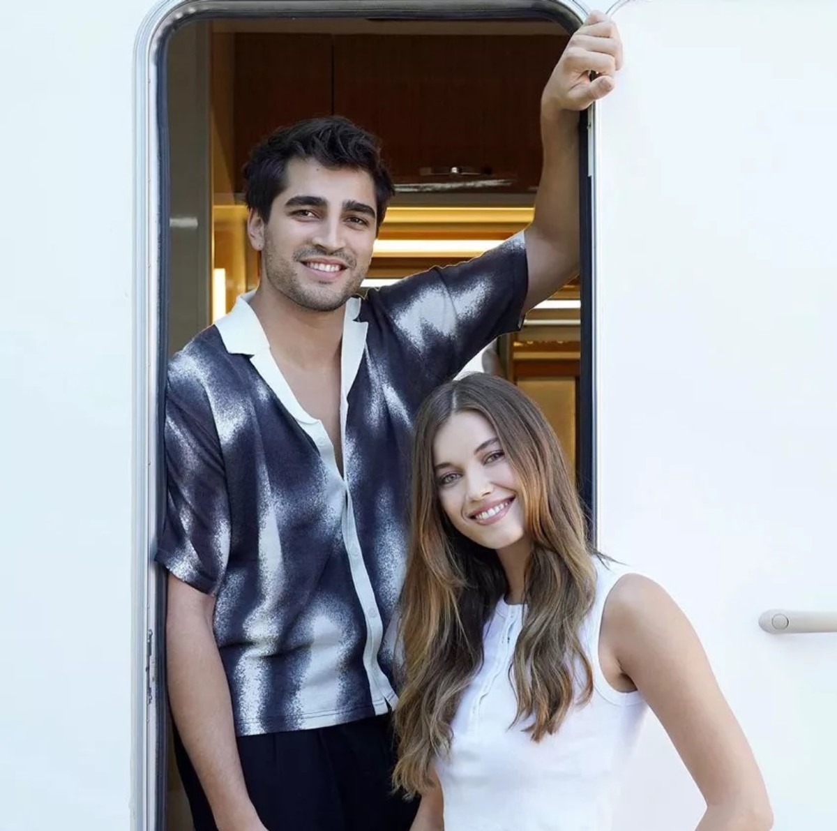 Yalı Çapkını dizisinden sürpriz kare