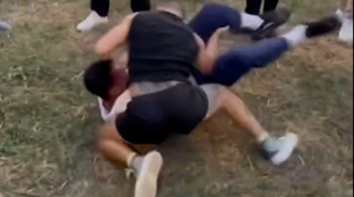 Savaş Cebeci ile MMA dövüşçüsü Kaan Kazgan,