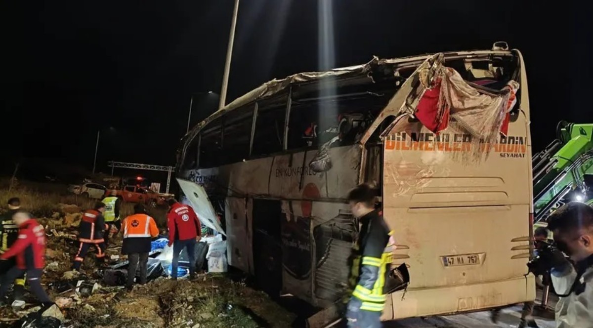 Mersin'de katliam gibi kaza 9 ölü, onlarca yaralı