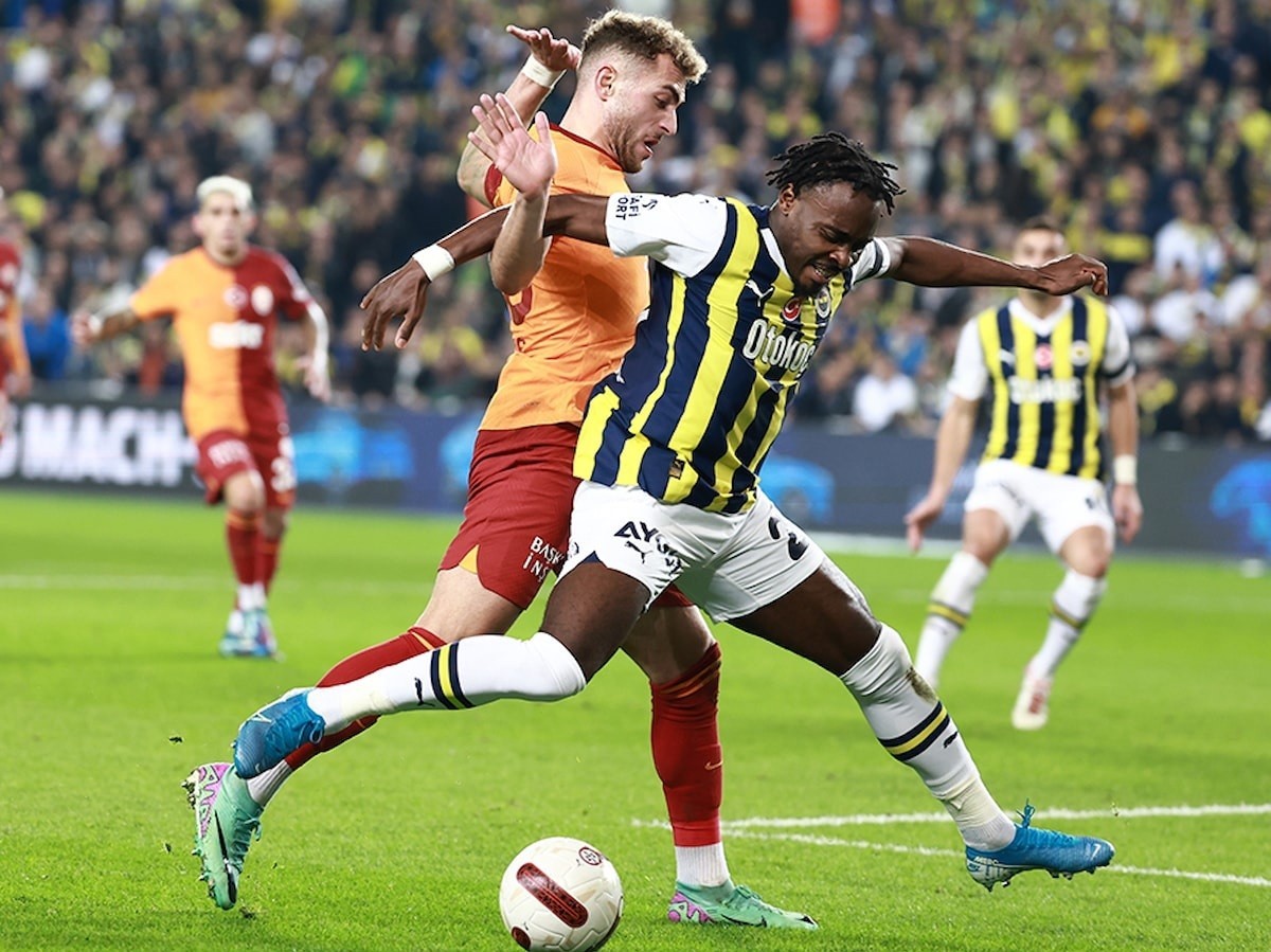 Galatasaray şampiyonluğa yaklaştı, Fenerbahçe'de çarşı pazar karıştı