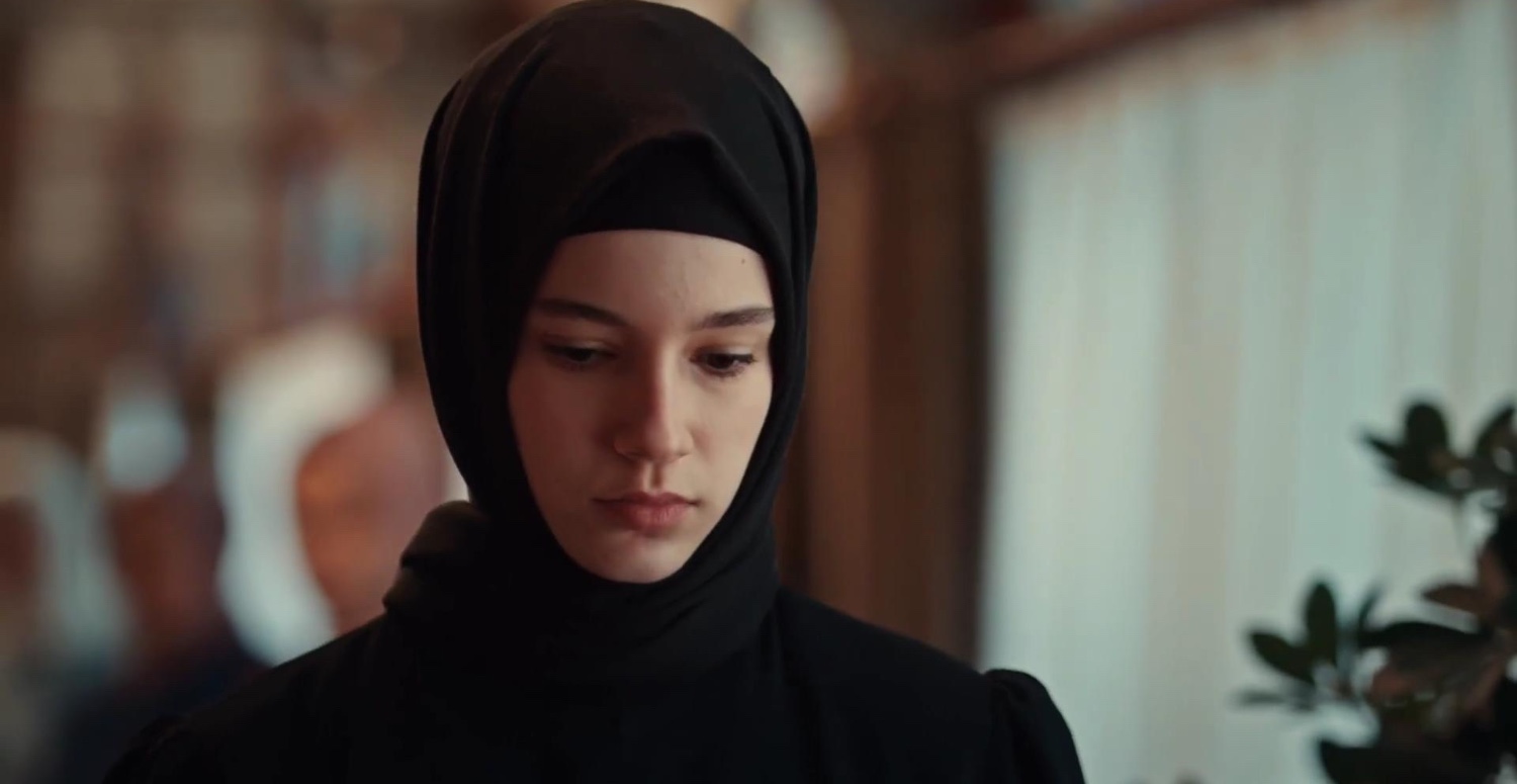 Kızıl Goncalar'ın sezon finali ifşa oldu! Görüntüler şaşkınlık yarattı