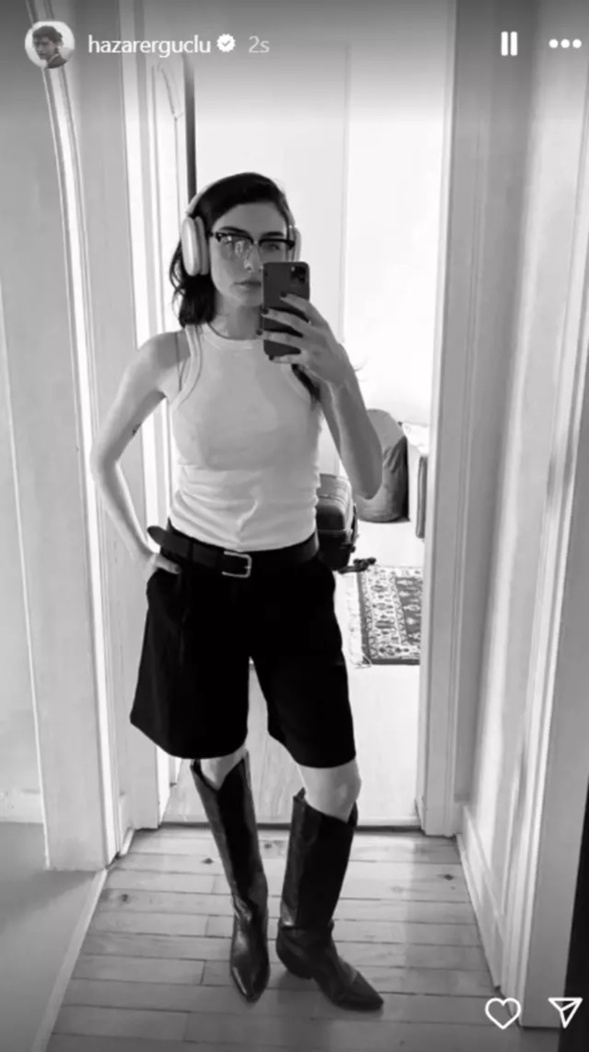 Hazar Ergüçlü'nün farklı kombini sosyal medyayı ikiye böldü