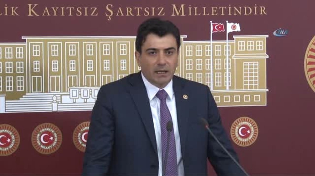 TBMM'de Kobani tartışması tansiyonu yükseltti
