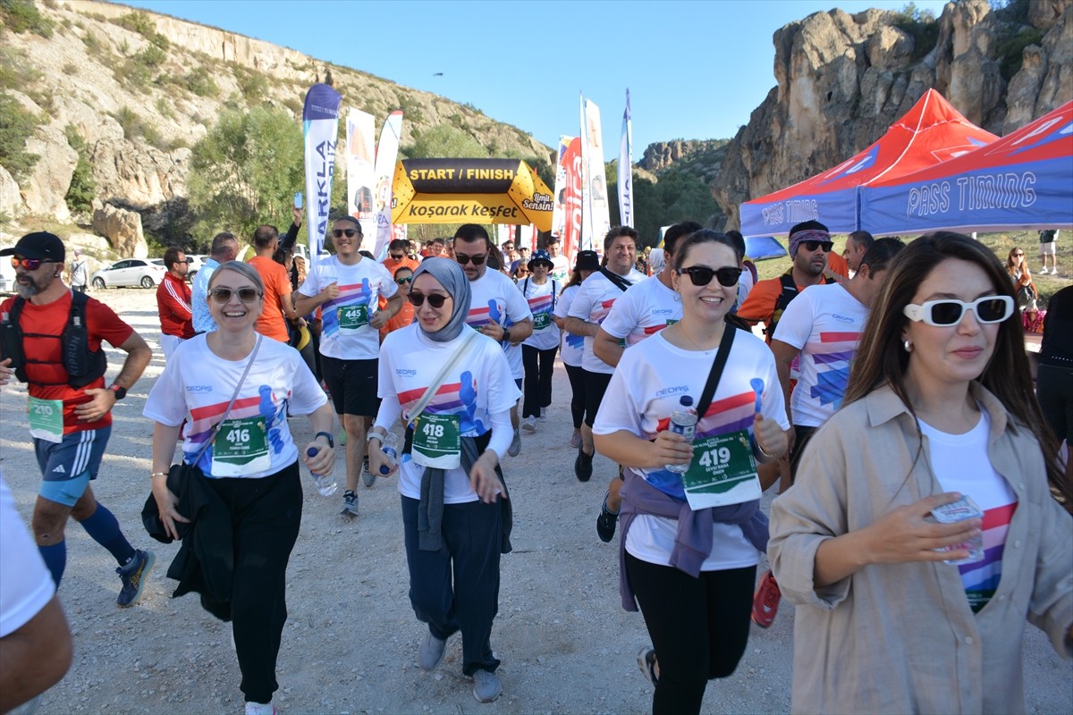 Afyonkarahisar'da 9 ülkeden 850 sporcunun katılımıyla gerçekleştirilen Arnica 10. Frig Ultra...