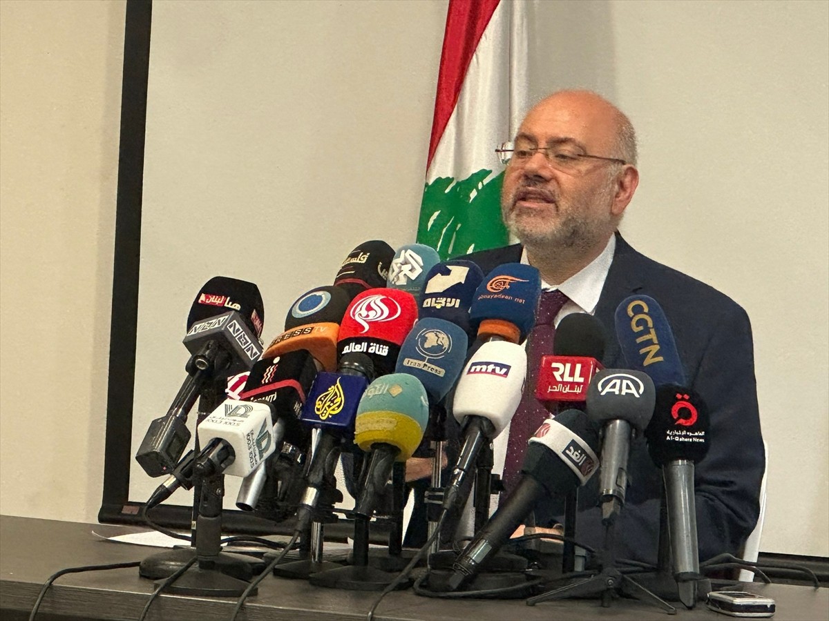 İsrail ordusunun bugün Lübnan'ın çeşitli bölgelerine düzenlediği hava saldırılarında ölü sayısı...