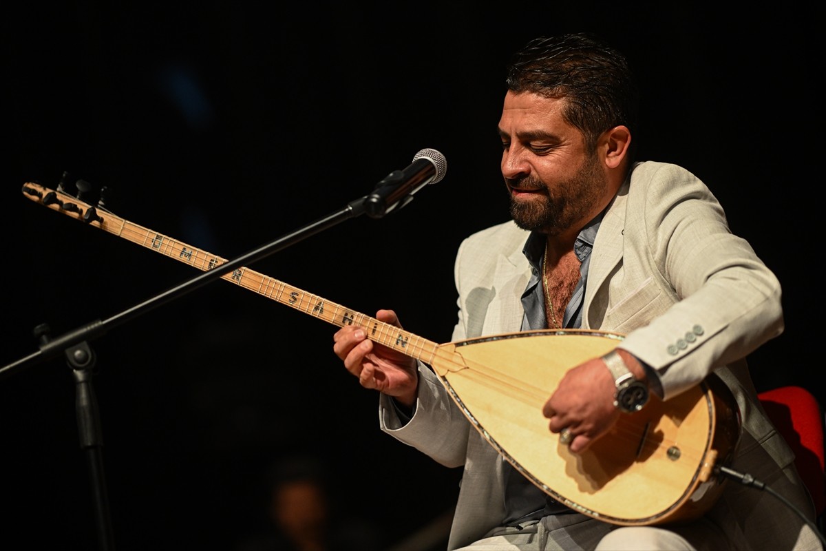 Yaşadığı sağlık sorunları nedeniyle bir süredir tedavi gören ve "Ankaralı Turgut" olarak bilinen...