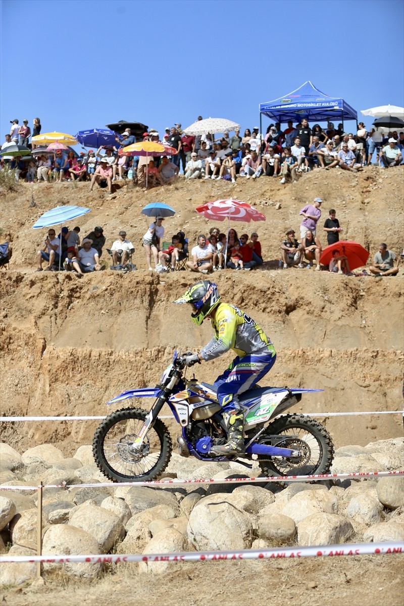 Türkiye Süper Enduro Şampiyonası'nın final ayağı, Muğla'nın Fethiye ilçesinde yapıldı. Esenköy...