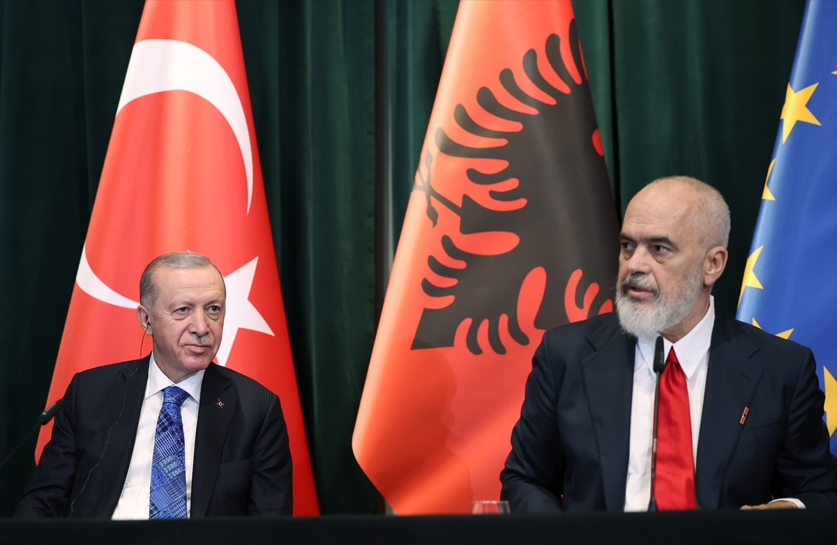Cumhurbaşkanı Recep Tayyip Erdoğan ve Arnavutluk Başbakanı Edi Rama huzurunda, ortak basın...