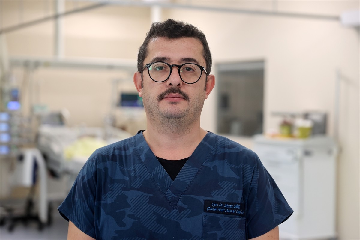 Kayseri'den ağır kalp yetmezliği nedeniyle ambulans helikopterle Konya'ya getirilen Bahar Aden...