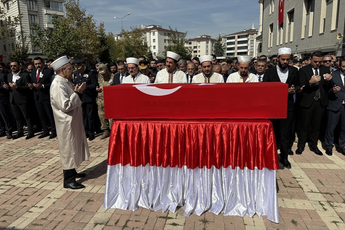 Pençe-Kilit Operasyonu bölgesinde bölücü terör örgütü mensuplarınca yapılan taciz atışı sonucu...
