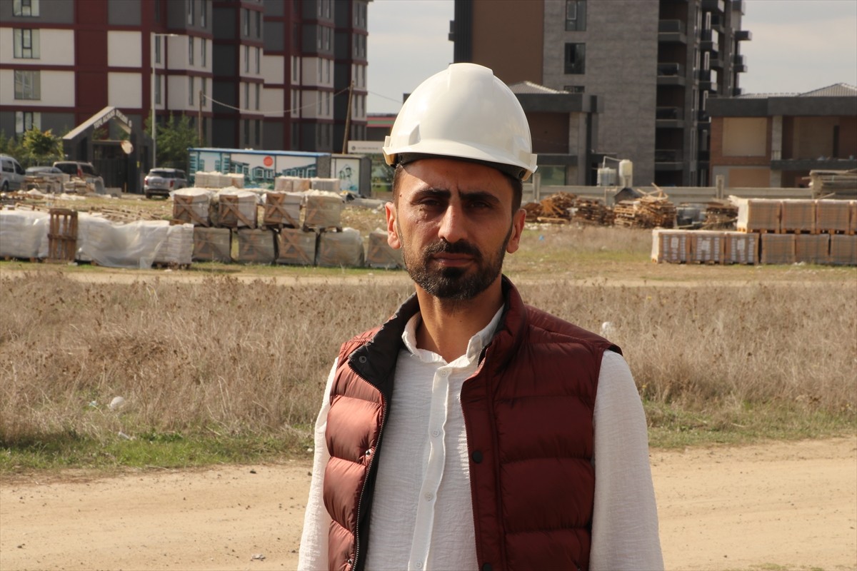 Tekirdağ'da denetledikleri şantiyelerde fiziki ve sözlü saldırıya uğradıklarını öne süren yapı...