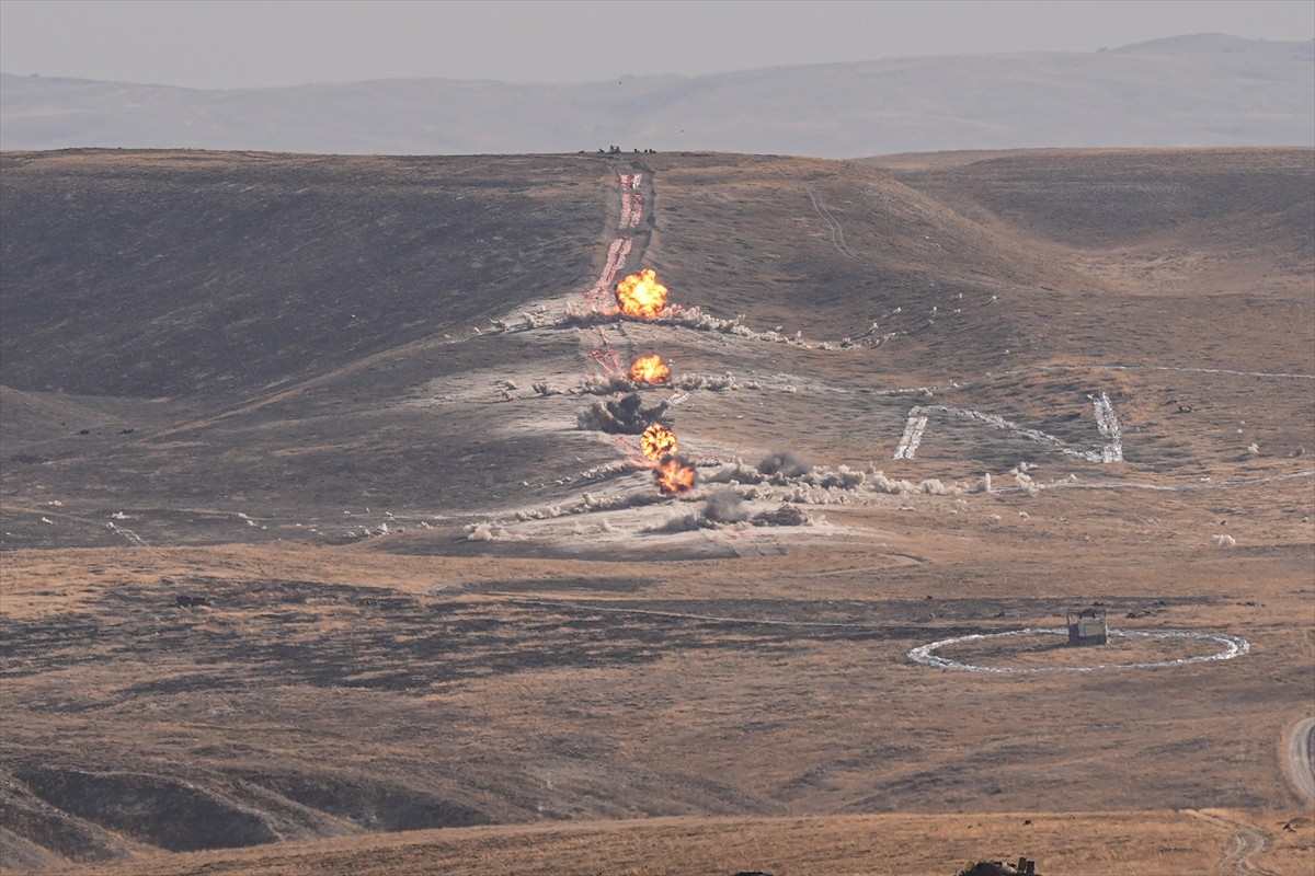 Türk Silahlı Kuvvetlerinin (TSK) ateş gücünün sergilendiği "Ateş Serbest- 2024" faaliyetinde...