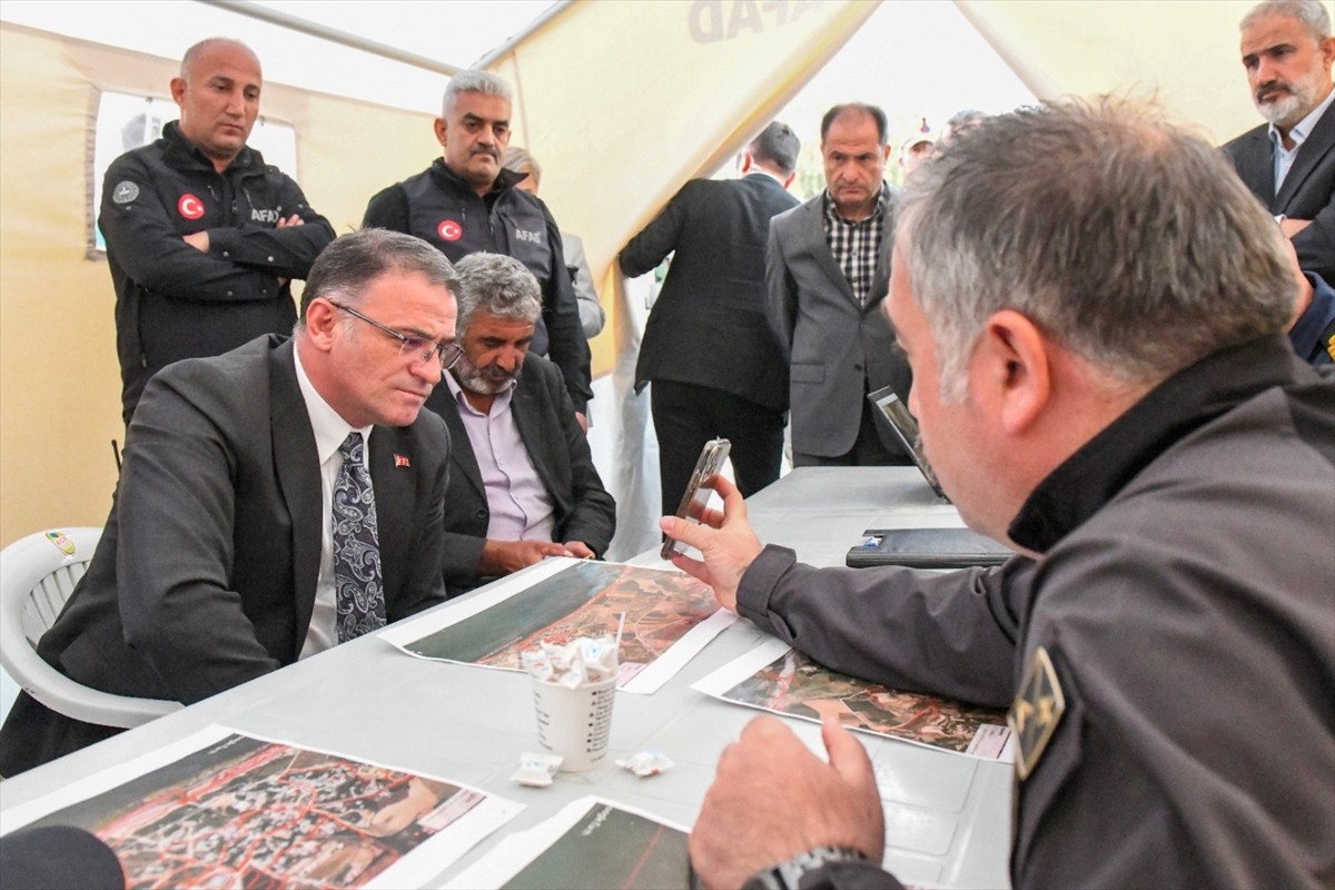 Van Valisi Ozan Balcı, 27 Eylül'den bu yana kendisinden haber alınamayan üniversite öğrencisi...