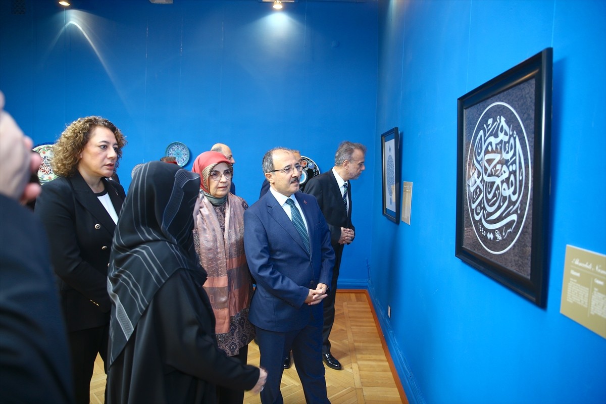 Azerbaycan'ın başkenti Bakü'de, İnsan ve Medeniyet Hareketi Bahariye Sanat Atölyeleri tarafından...