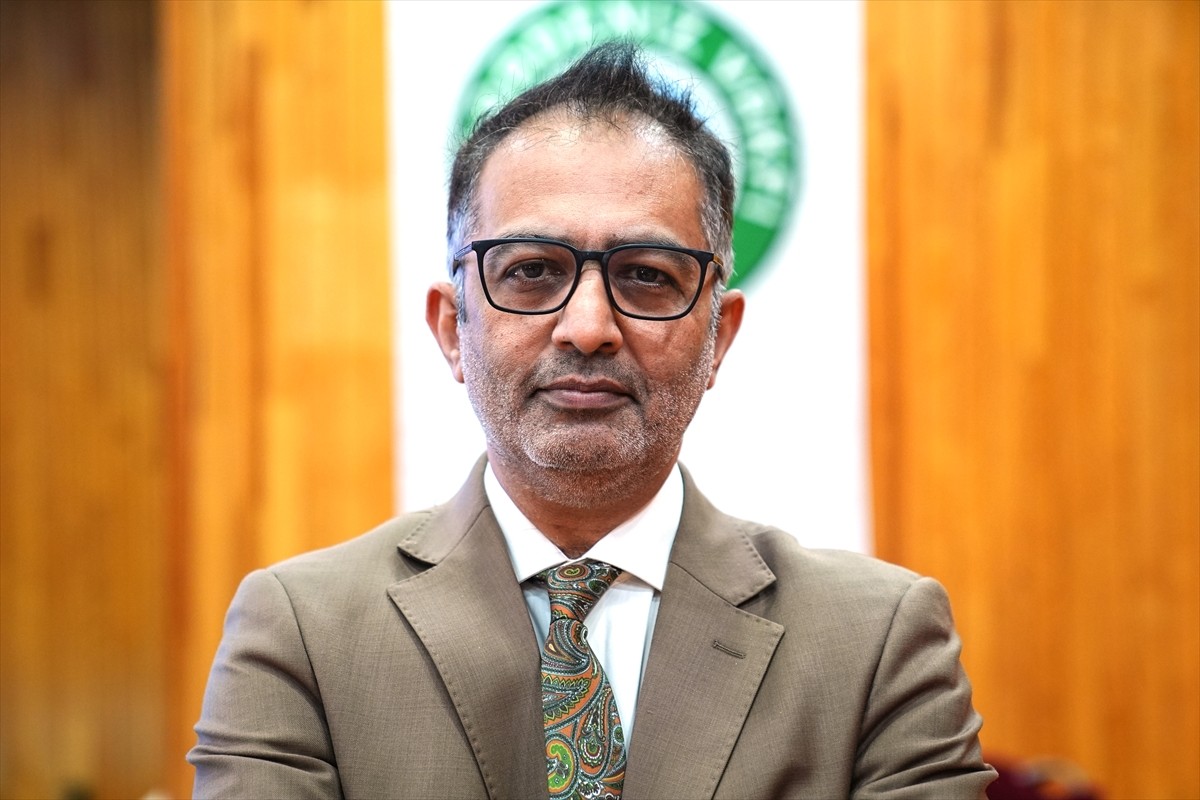 İslam ve Özgürlük Ağı Üst Yöneticisi (CEO) Dr. Ali Salman, AA muhabirine açıklamalarda...