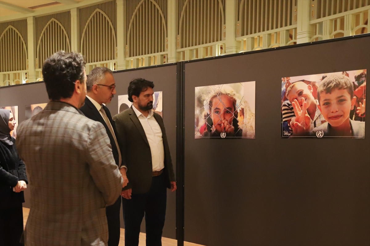 Uluslararası Mülteci Hakları Derneğinin, 20 Kasım Dünya Çocuk Hakları Günü kapsamında düzenlediği...