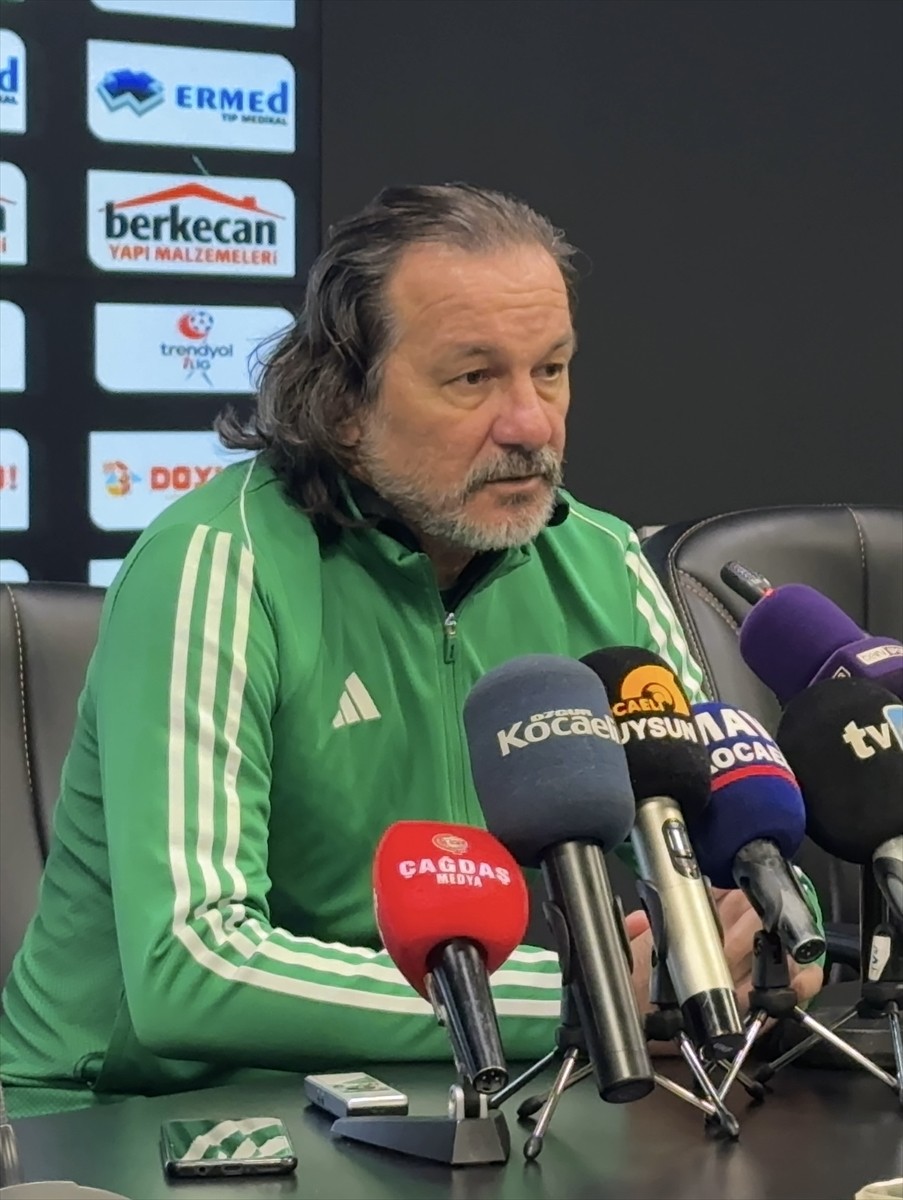 Trendyol 1. Lig'in 14. haftasında deplasmanda Kocaelispor'a 2-0 mağlup olan Adanaspor'un Teknik...