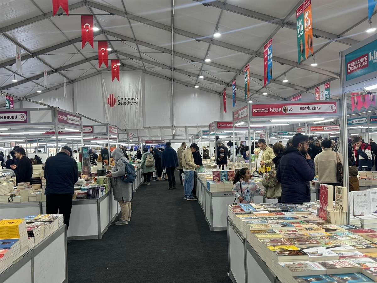 Ümraniye Belediyesinin bu yıl "Kitap Vakti Geldi" teması ile düzenlediği "5. Ümraniye Kitap...